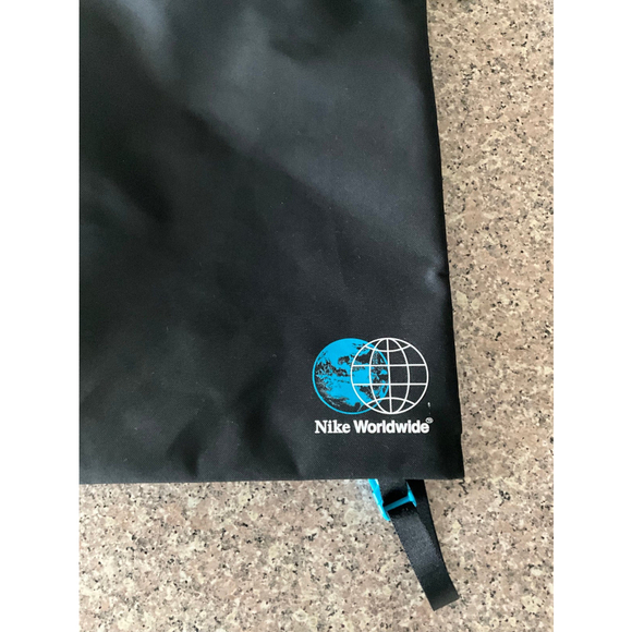 Nike Worldwide Utility Drawstring Backpack - Picture 4 of 12